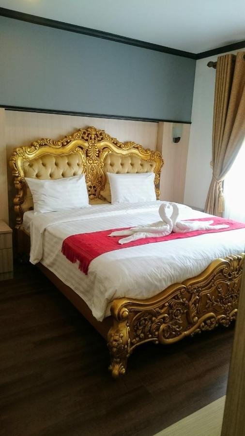 New Usouk Boutique Hotel Vientiane Bagian luar foto