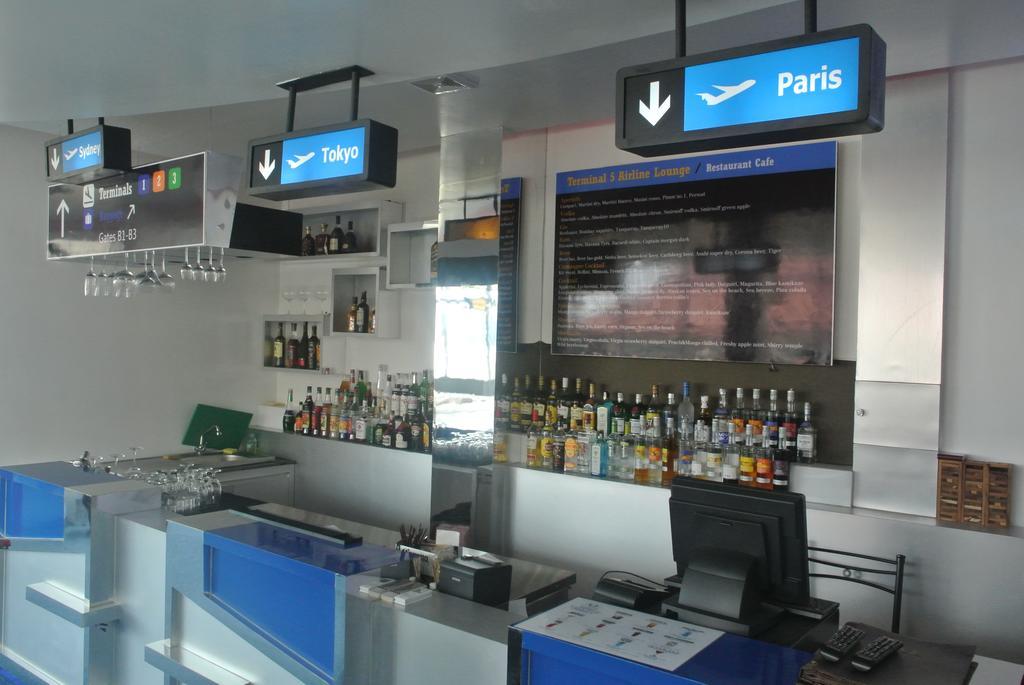 New Usouk Boutique Hotel Vientiane Bagian luar foto