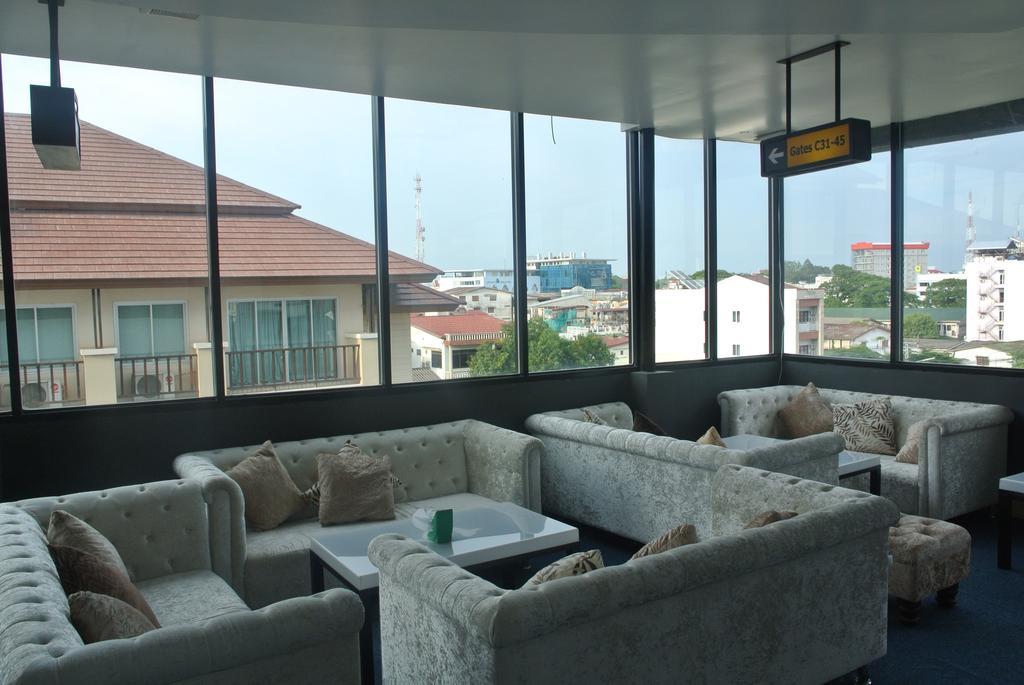 New Usouk Boutique Hotel Vientiane Bagian luar foto