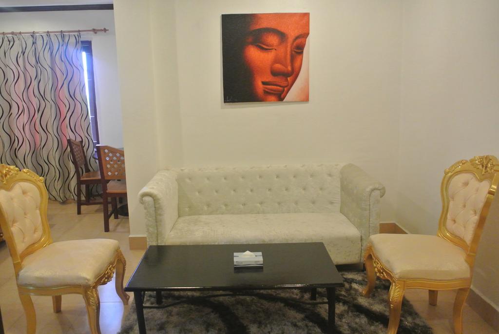 New Usouk Boutique Hotel Vientiane Bagian luar foto