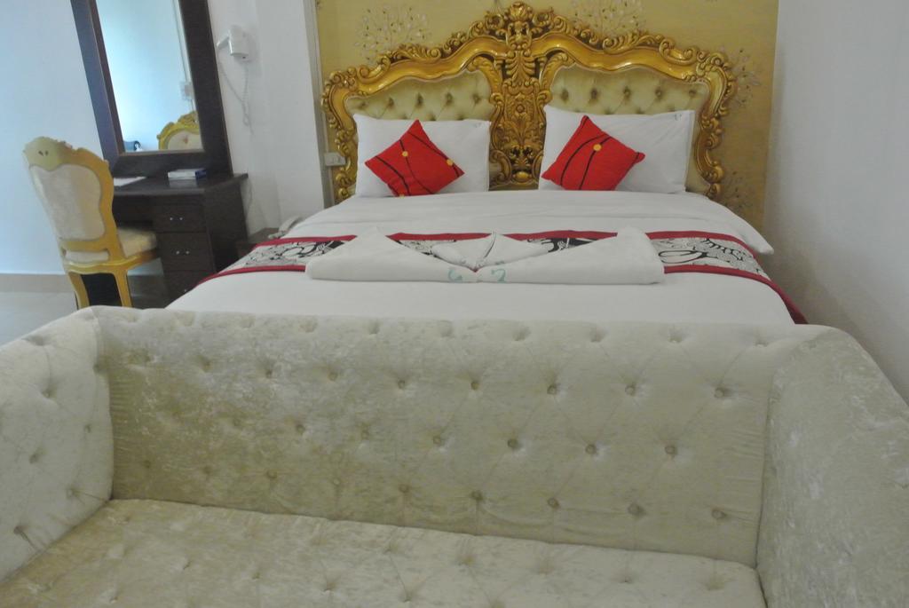 New Usouk Boutique Hotel Vientiane Bagian luar foto
