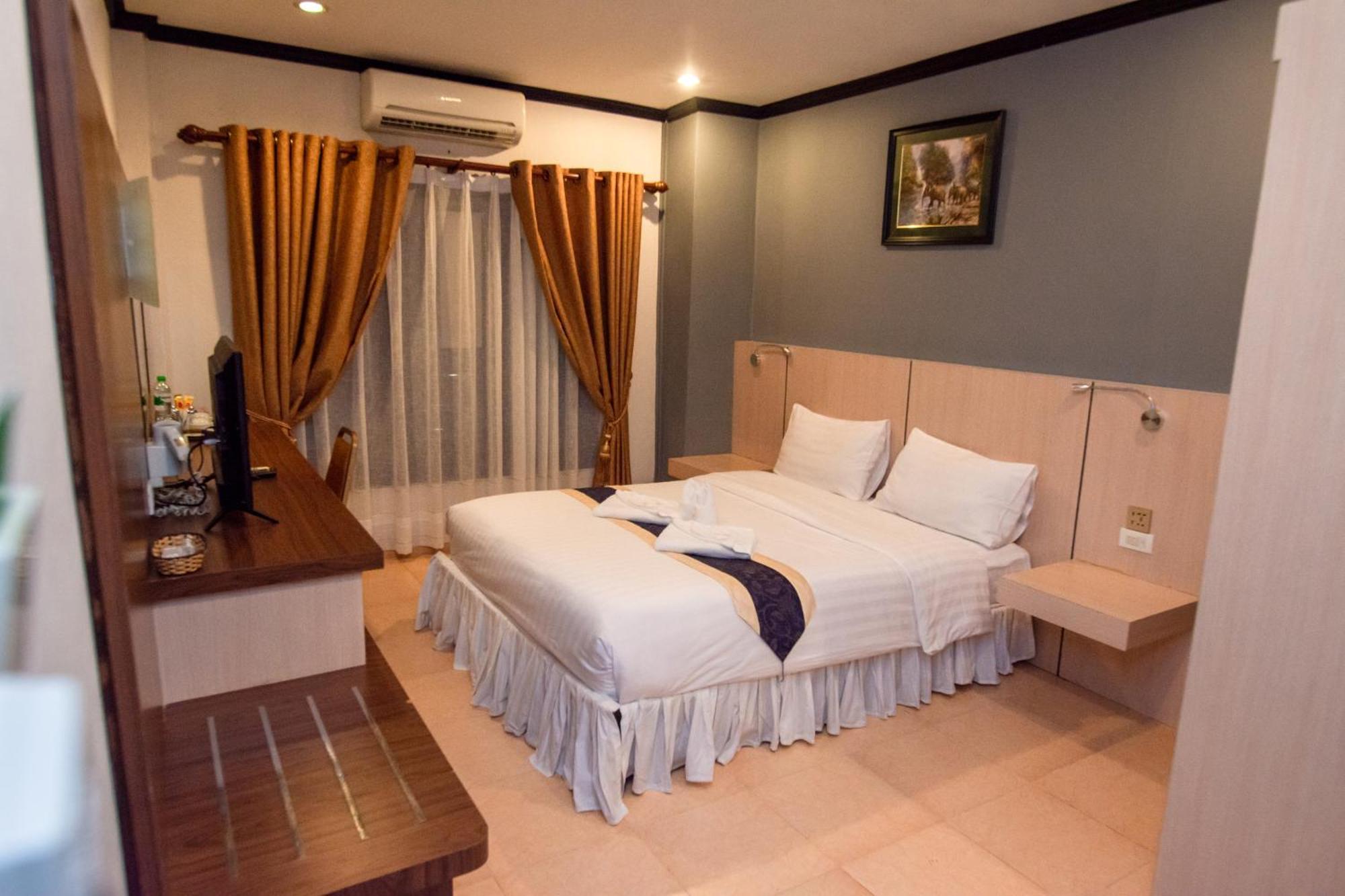 New Usouk Boutique Hotel Vientiane Bagian luar foto