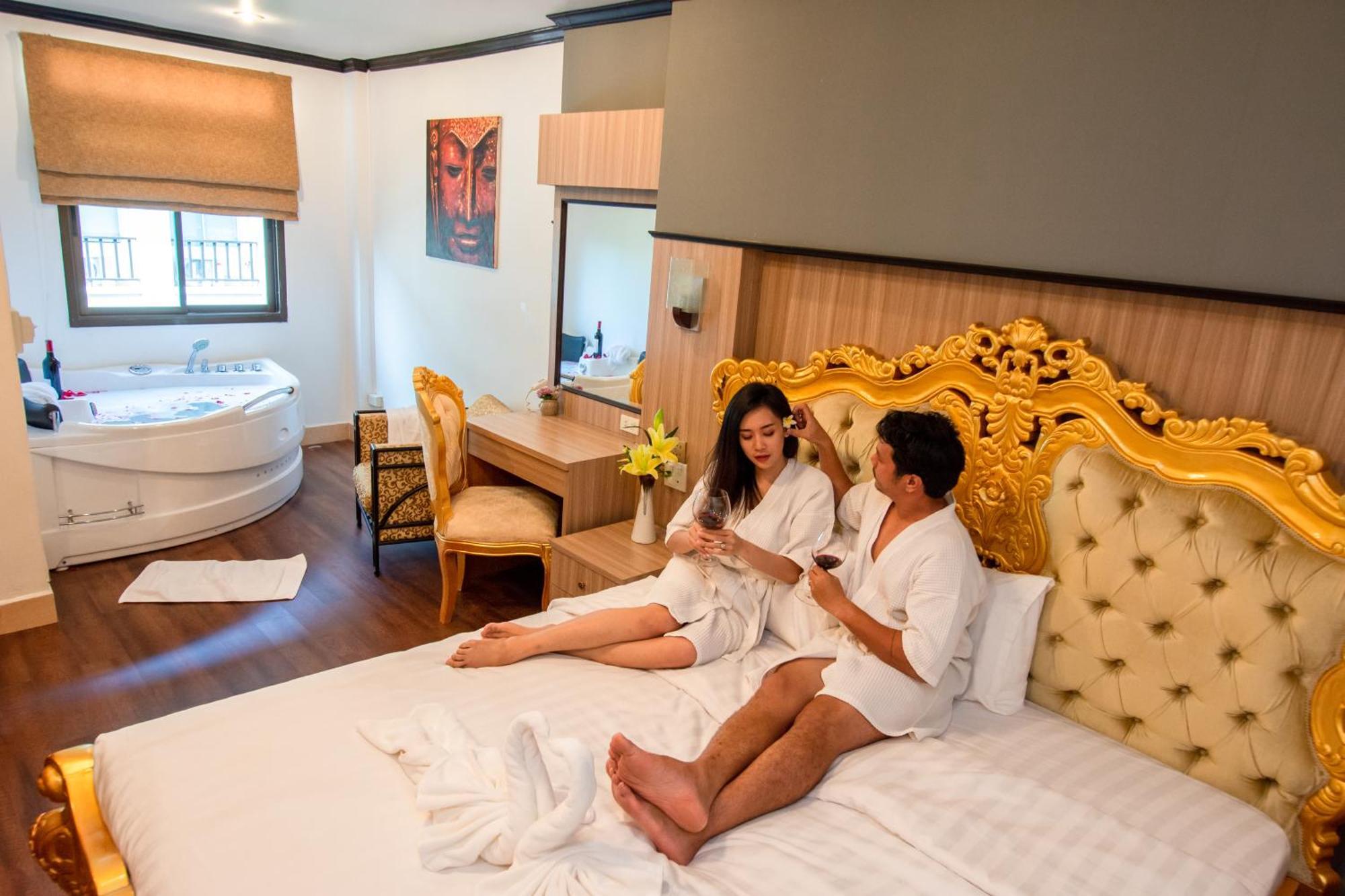 New Usouk Boutique Hotel Vientiane Bagian luar foto